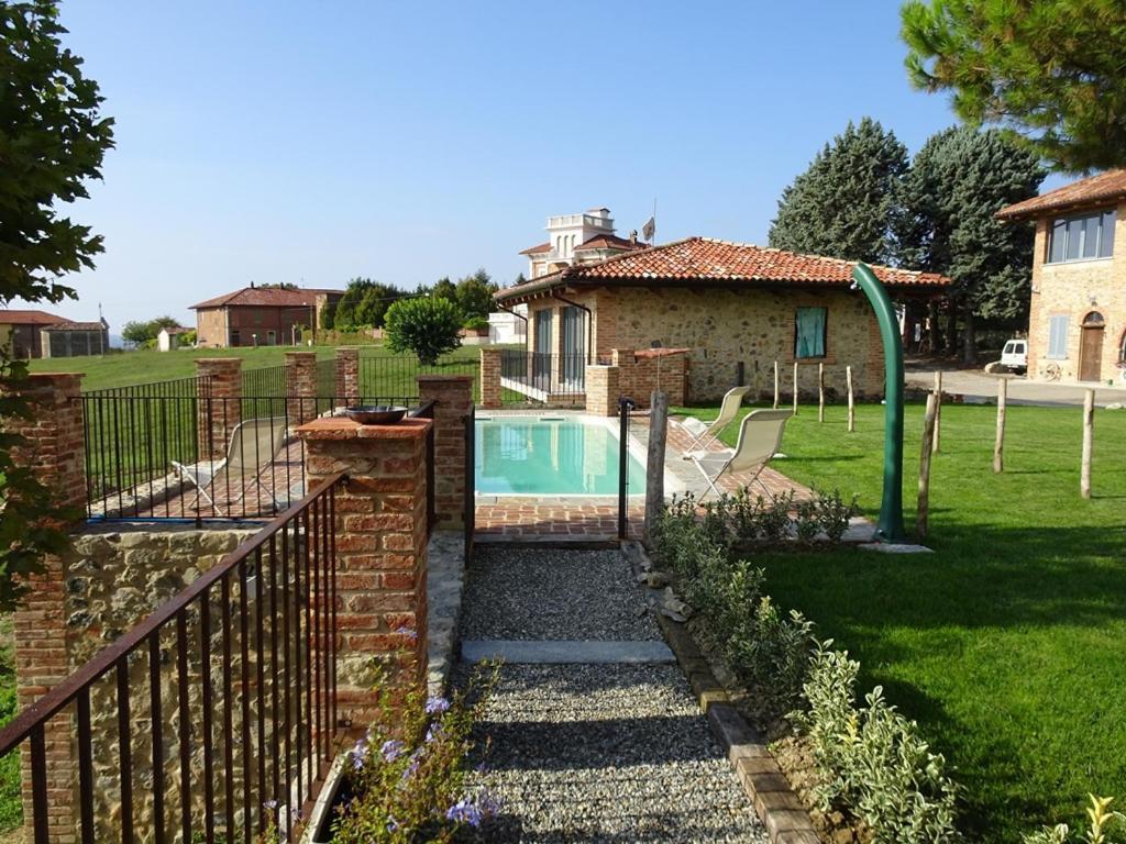 Azienda Agricola Garoglio Davide Alfiano Natta Luaran gambar